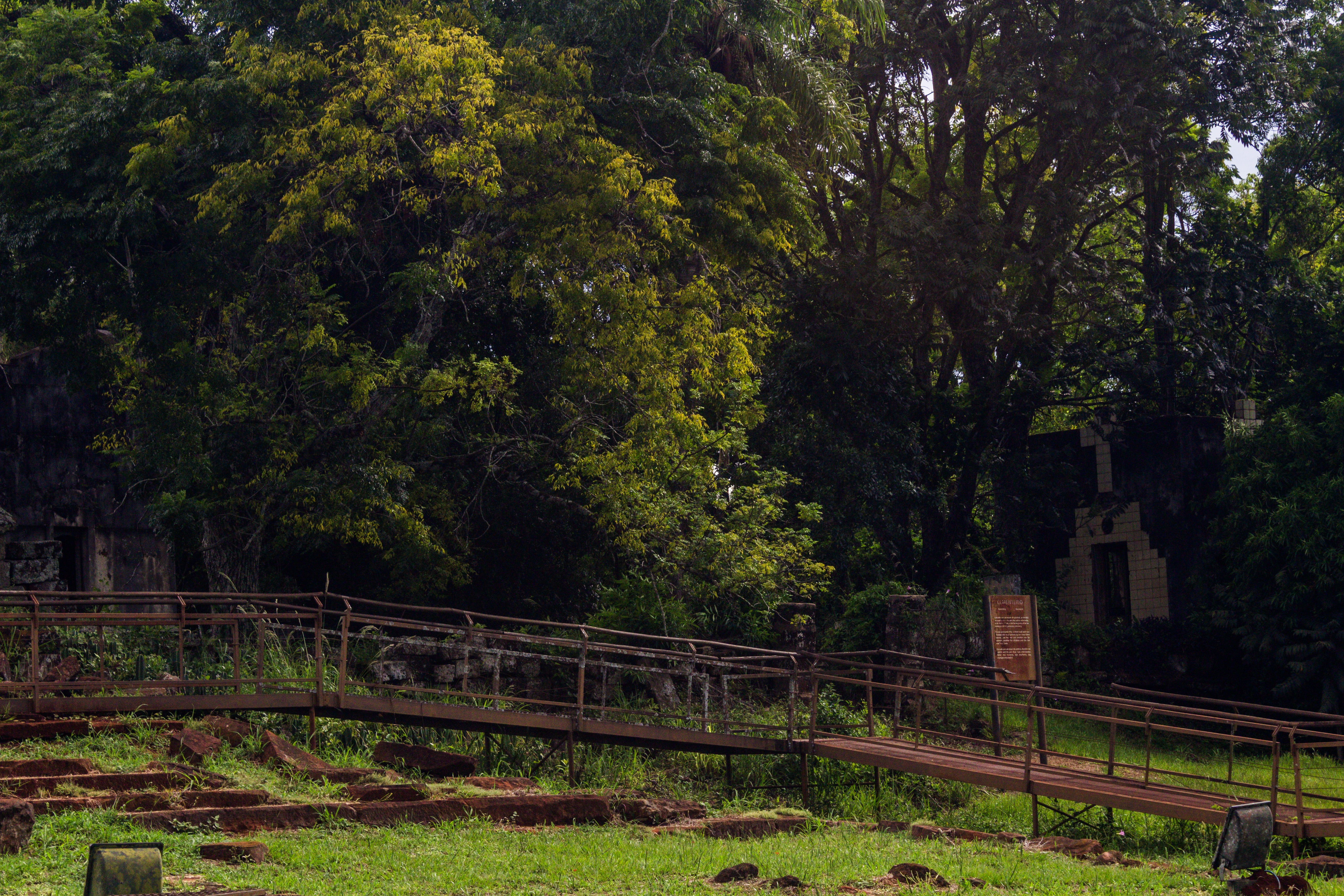RUINAS